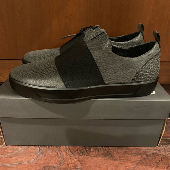 ecco soft 8 band low